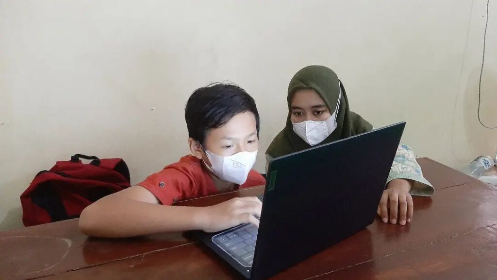 Ujian Internasional untuk Anak Homeschooling: Panduan Mengikuti IB dan A-Level