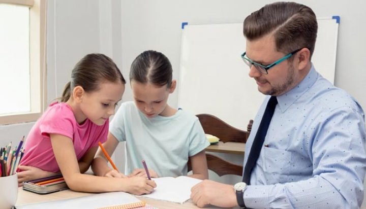 Homeschooling dan Perkembangan Akademik: Bagaimana Memastikan Anak Tetap Berprestasi