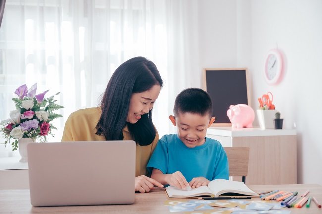 Homeschooling Anak dengan Kelainan Darah: Tantangan dan Solusi Pendidikan di Rumah